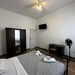 Gare 2 Bed & Breakfast