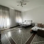 Gare 2 Bed & Breakfast Pisa