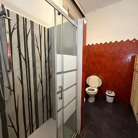 Gare 2 فندق مبيت وإفطار *