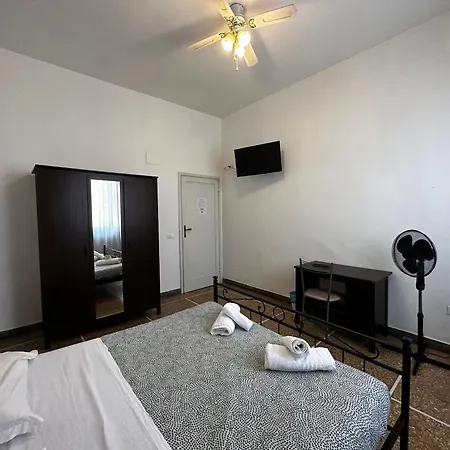 Gare 2 Bed & Breakfast